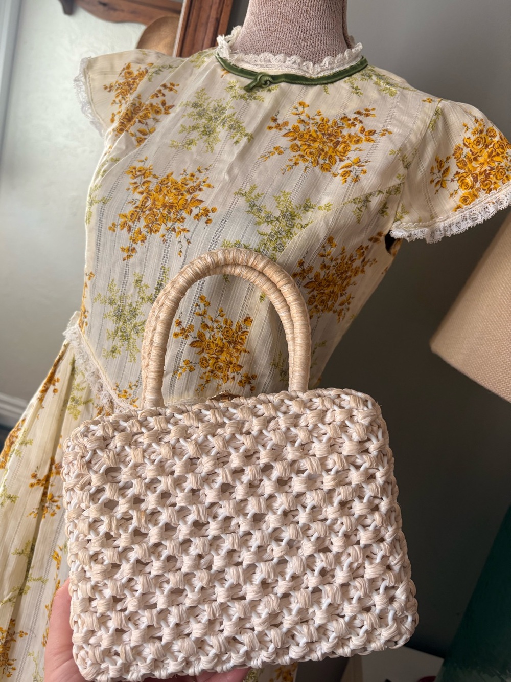 VINTAGE MID CENTURY Italian Raffia Box Purse